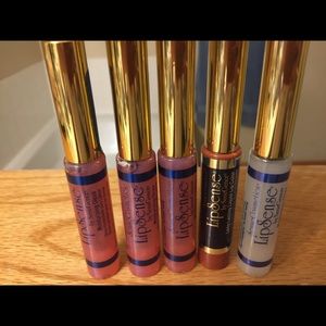 Lot of lipsense